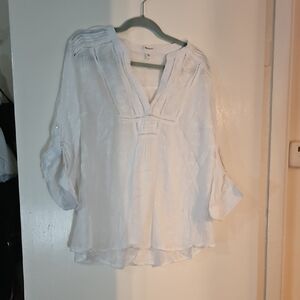 Women's White Eyelet V-Neck Tunic Top by Sanctuary